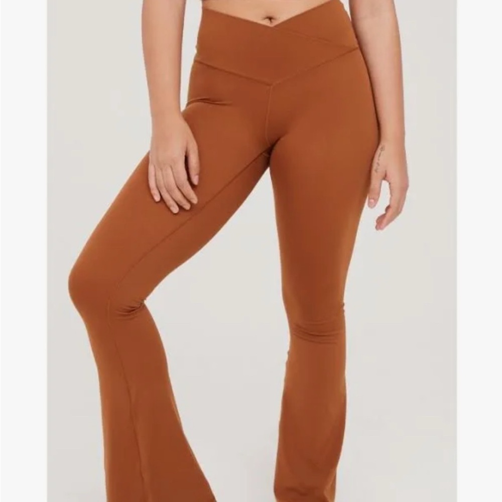 Aerie crossover flare leggings